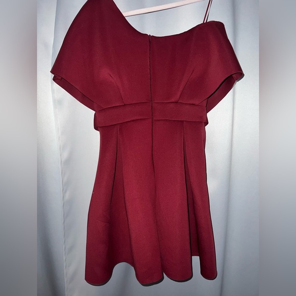 gorgeous red asos one shoulder dress - Picture 8 of 12